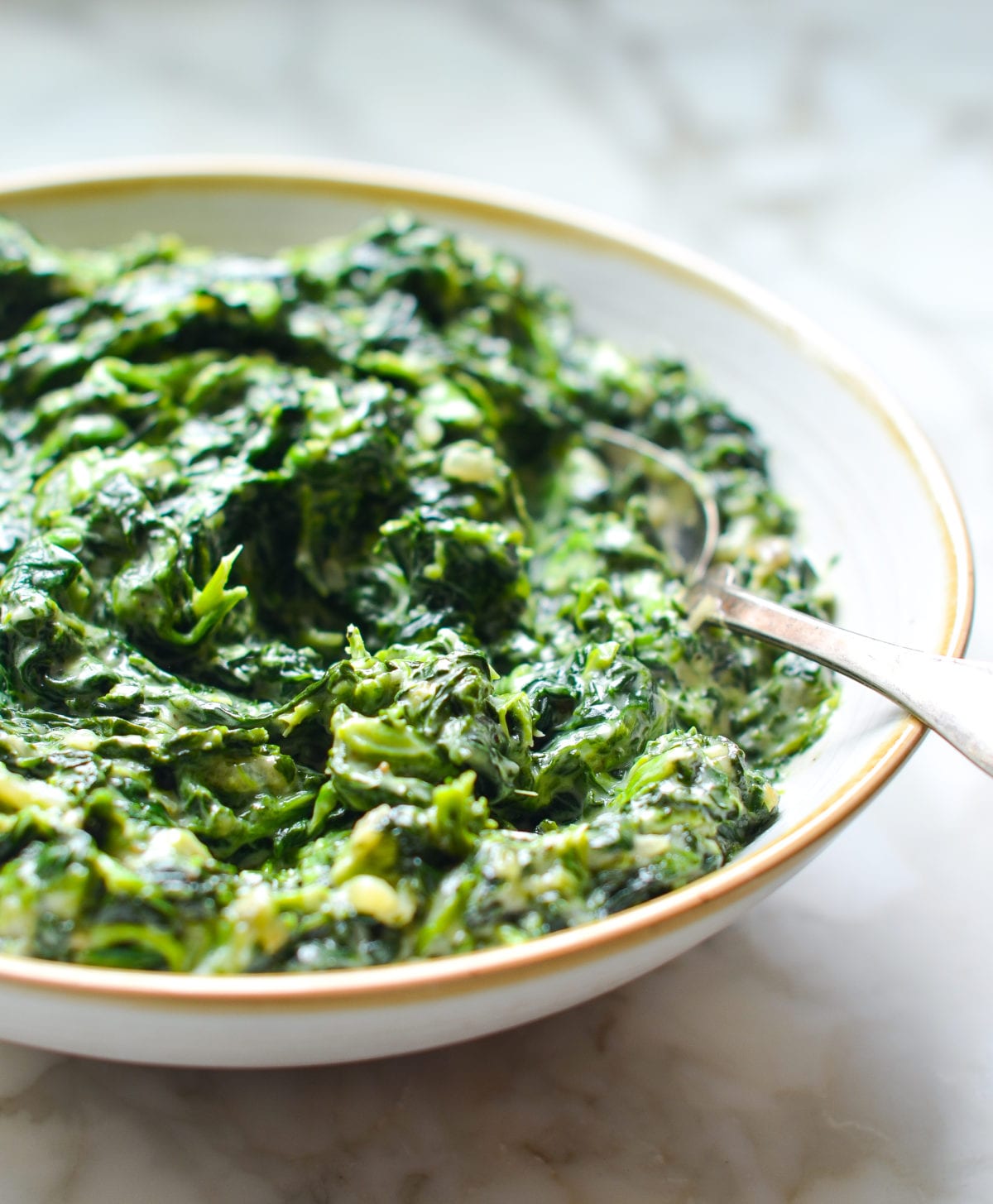 Easy Creamed Spinach: Your Guide to a Rich & Creamy Side